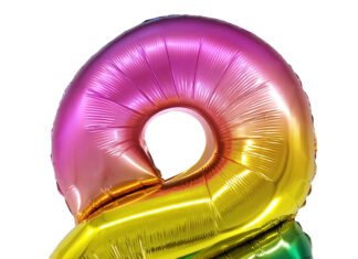 Шары-цифры: яркое украшение праздника