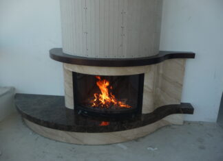 Почему камины из камня пользуются популярностью в современном интерьере?