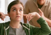 Как пережить переходный возраст у трудного подростка?