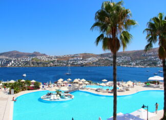 Горящие туры в Турцию: возможность хорошо отдохнуть и получить все плюсы отпуска за границей