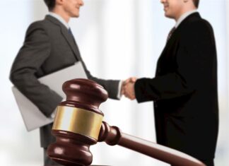 Для чего нужно участие адвоката в гражданском процессе