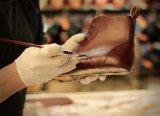 В чем преимущества индивидуального пошива обуви?