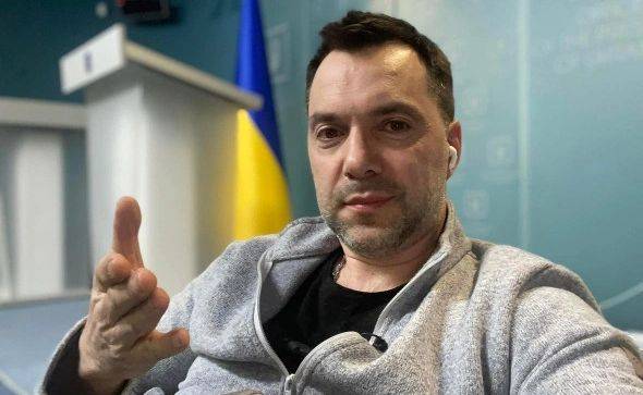 
«Изящная спецоперация»: экс-советник Зеленского Алексей Арестович предрек поражение Украины                