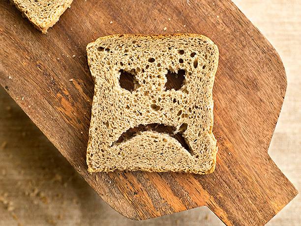 
Не рискуйте здоровьем: какой хлеб категорически нельзя есть                