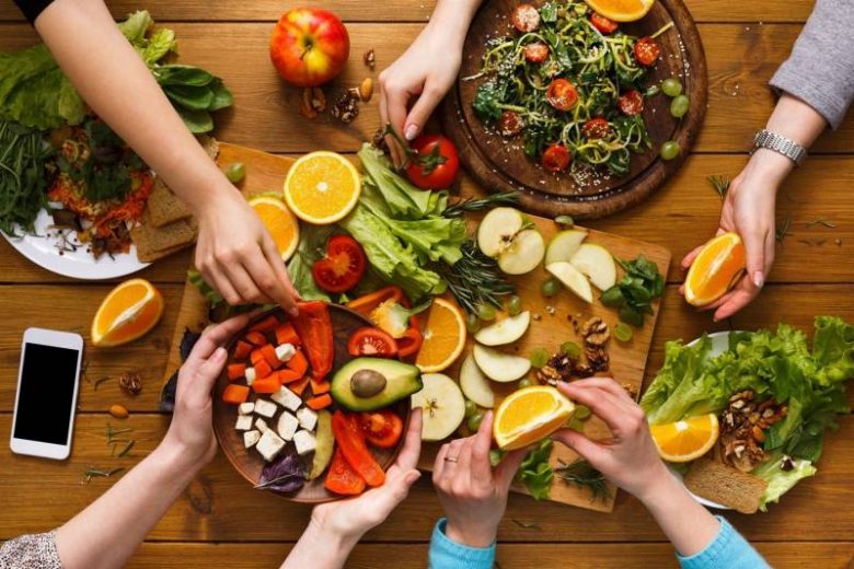 
Здоровье на столе: почему зимой нужно есть еду ярких цветов                