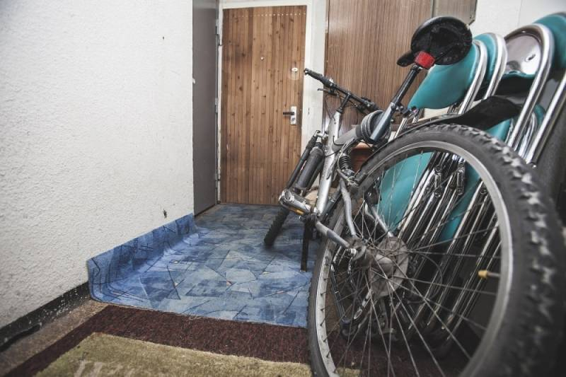
Можно ли хранить в «предбаннике» этажа велосипед или коляску                