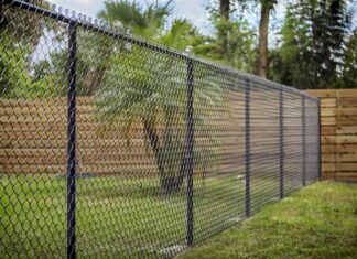 Какую сетку выбрать для забора?