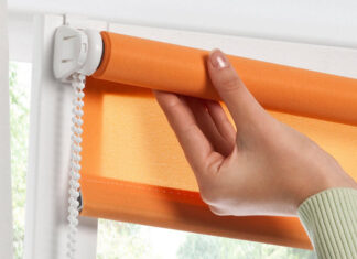 Для чего нужны рулонные шторы?