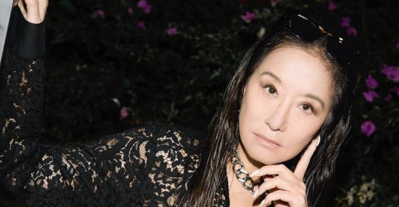 
Секреты молодости и энергии: почему модельер Вера Вонг в 73 года выглядит на 30 лет                