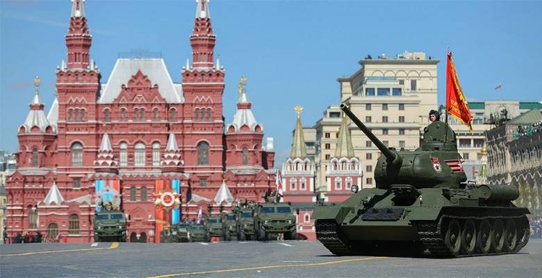 
Тверская, Садовое кольцо и не только: какие улицы перекроют в Москве 9 мая 2023 года из-за Парада Победы                
