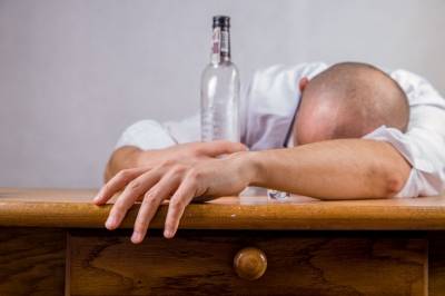 
Праздничный лайфхак: как пить и не пьянеть                
