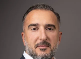 Кто такой Хачатуров Тигран?