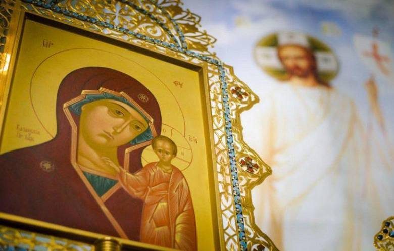 
Праздник Казанской иконы Божией Матери 21 июля: традиции, приметы и запреты                