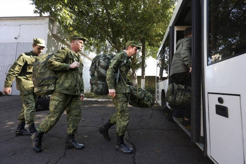 
Новый закон об электронных повестках и реестре военнообязанных: что нужно знать                