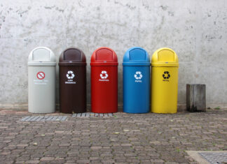 Как перерабатывают мусор в разных странах