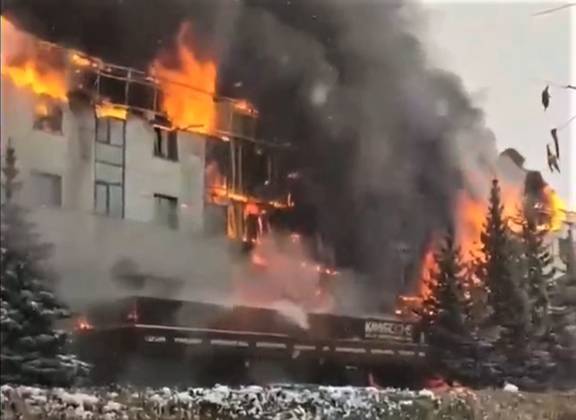 
Крупный пожар в гостинице в Набережных Челнах, что известно на данный момент                