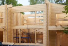 Клееный брус: современный экологичный материл для строительства домов