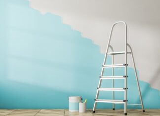 Стремянка: полезная вещь в хозяйстве