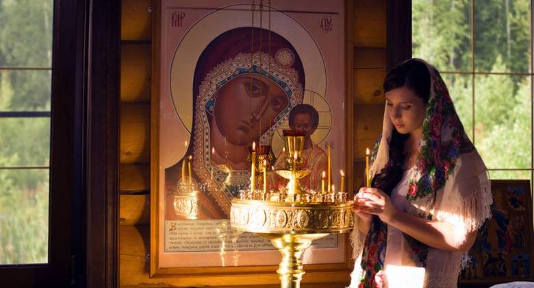
Приметы и поверья в День Казанской иконы Божией Матери 4 ноября 2023 года                