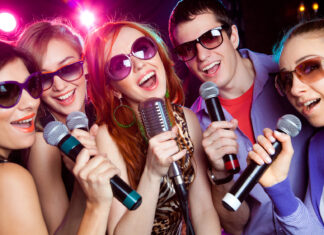 Как устроить отличную караоке-вечеринку?