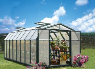 Теплицы из поликарбоната: преимущества и недостатки