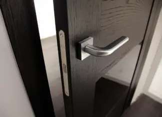 Достоинства итальянской дверной фурнитуры