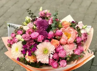 Доставка цветов в Костанае: как подарить радость с помощью букета