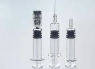 Наполнение шприцов: точность дозировки и контроль стерильности