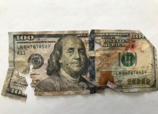 Старые и ветхие доллары в 2025: как без потерь превратить «уставшие» купюры в свежие рубли