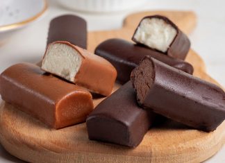 Глазированный сырок: маленькое лакомство с большой историей